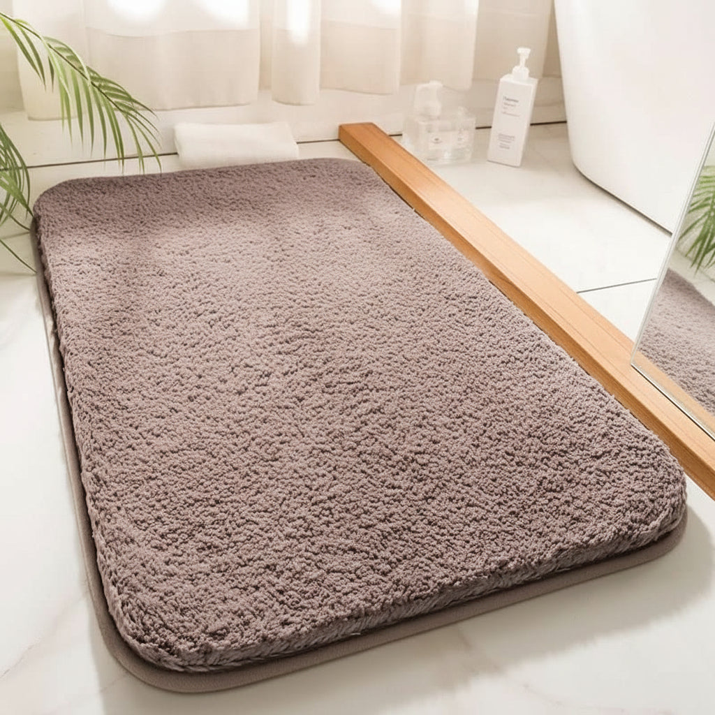 Supreme Comfort Microfiber Bath Mat for Everyday Use