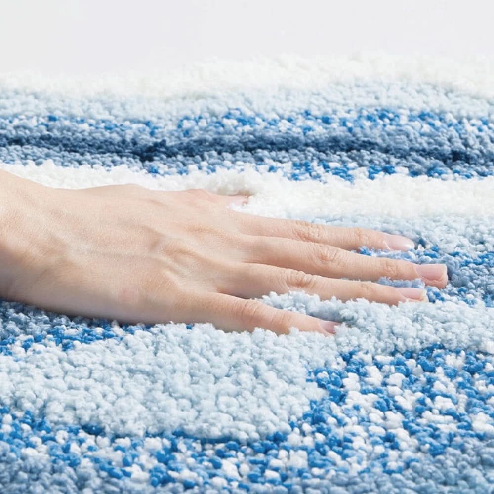 Seaside Footprint Bath Mat - Non-Slip Bathroom Rug with Coastal Design