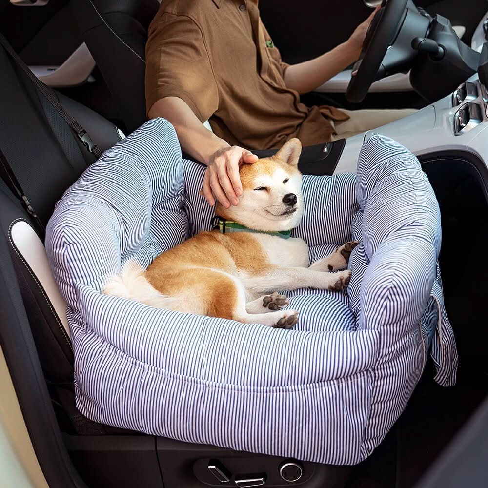 Adjustable Dog Car Seat Bed with Safety Straps for Comfortable Travel