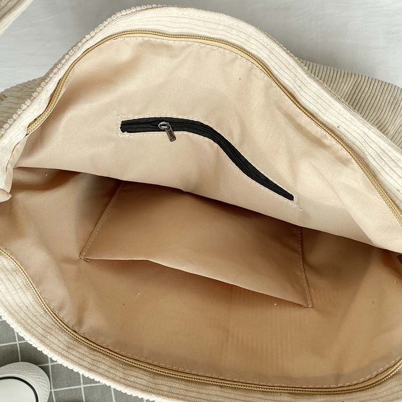 Chic Everyday Crossbody Bag for Effortless Style