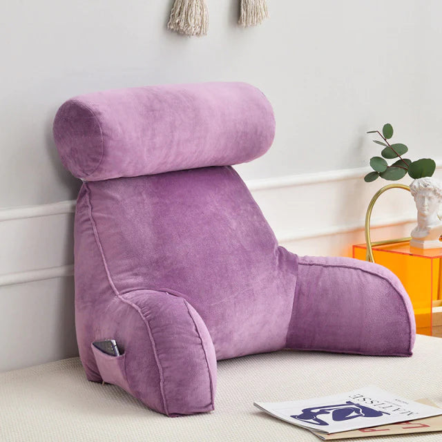 SnugglePillow – Ultimate Comfort for Reading and TV Time