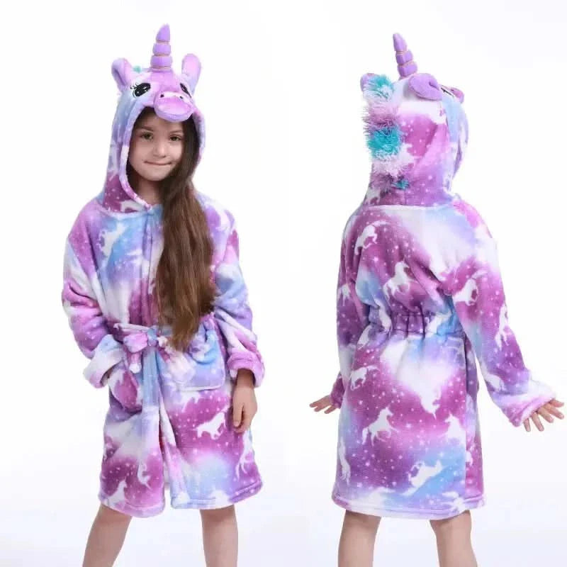 Hooded Flannel Robe for Kids – Soft and Cozy Design