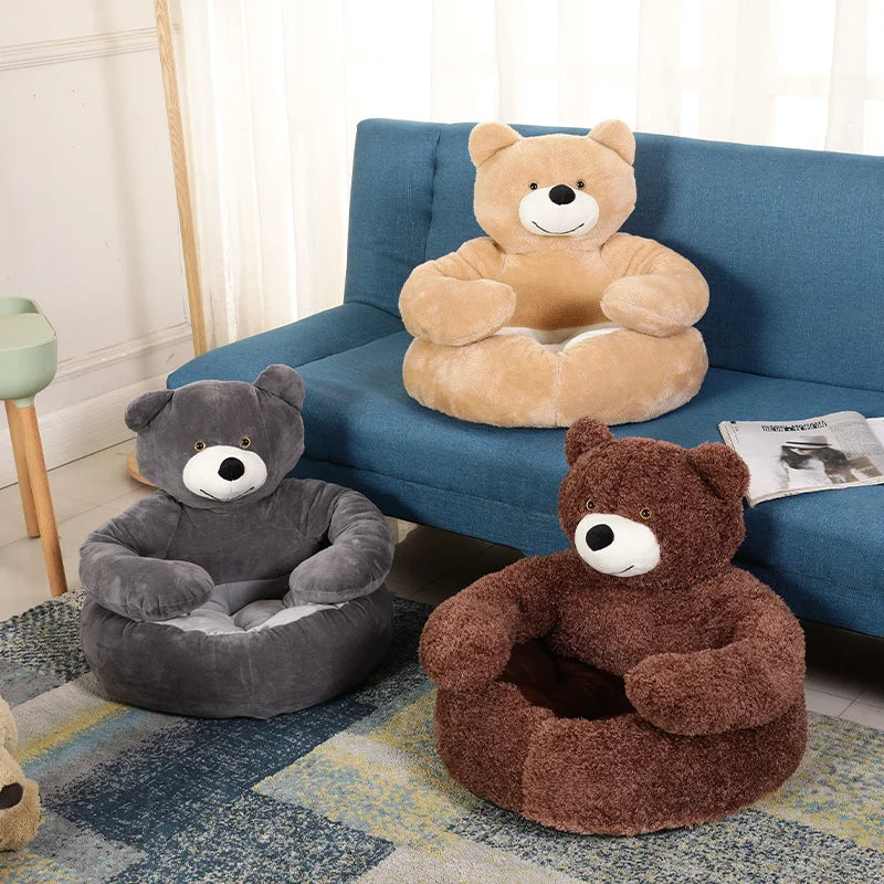 CuddleNest - Cozy Bear Shaped Plush Bed for Pets