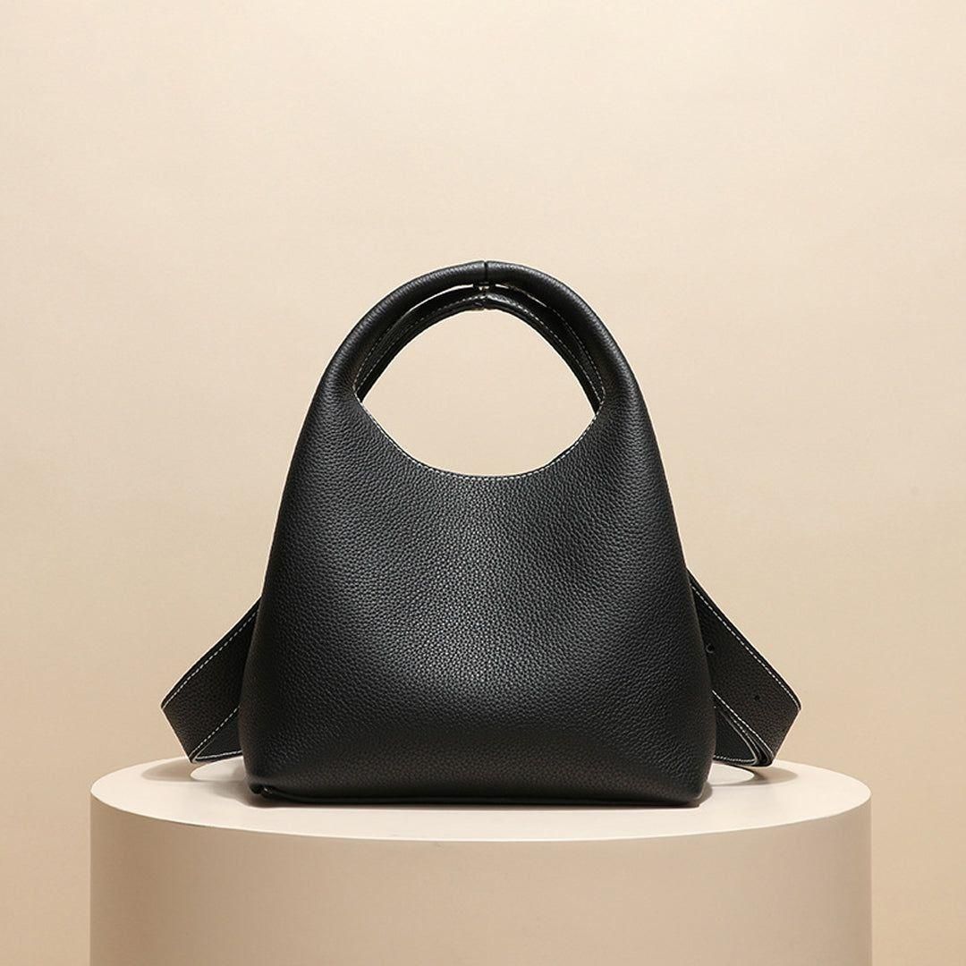 Sophisticated Leather Shoulder Bag for Daily Elegance