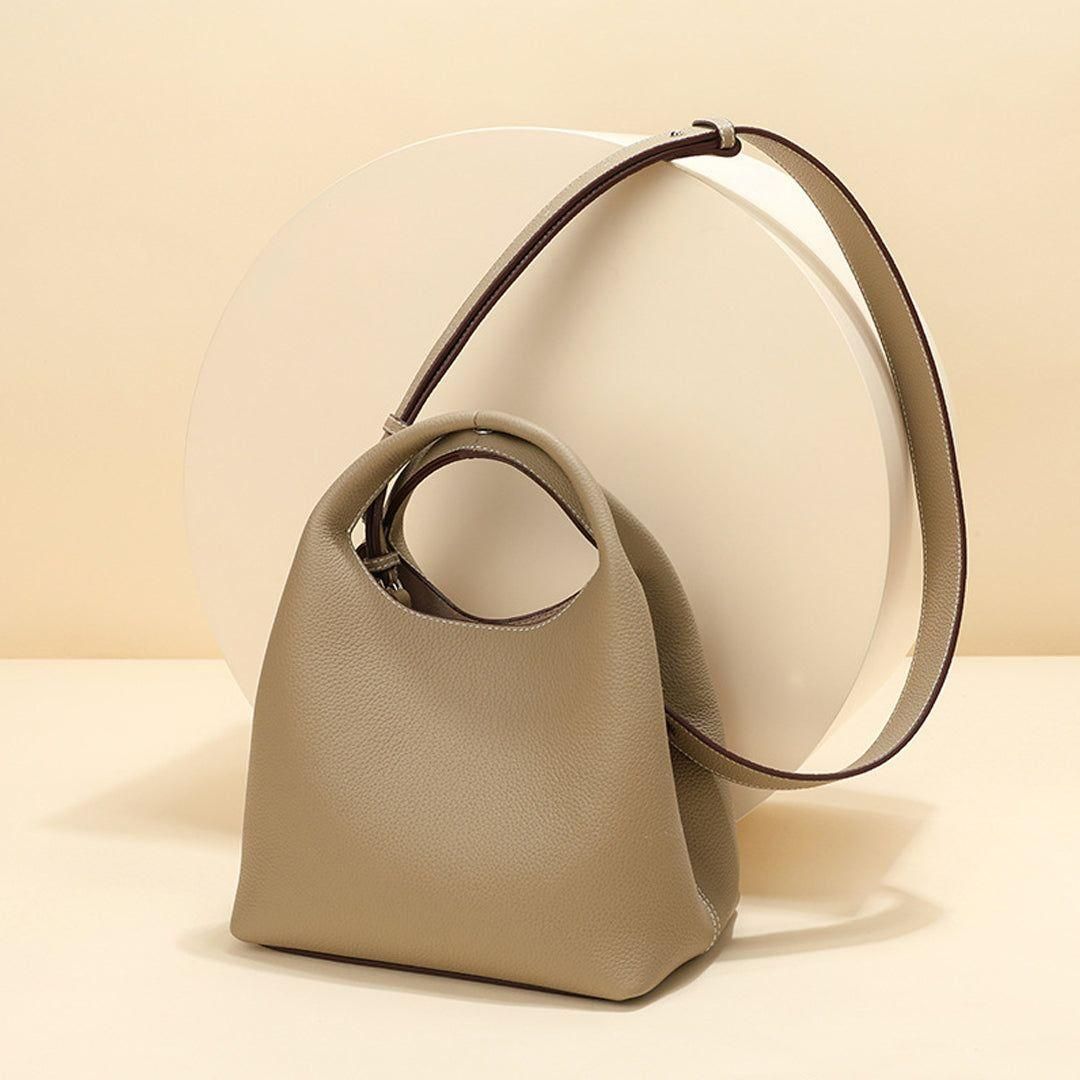 Sophisticated Leather Shoulder Bag for Daily Elegance