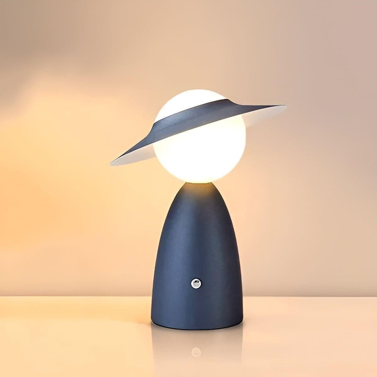 Stylish Wireless Charging Lamp for Any Room