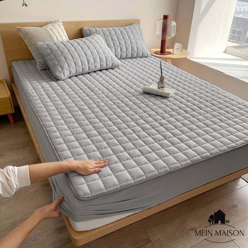 SereneGuard – Ultra-Soft and Protective Mattress Protector
