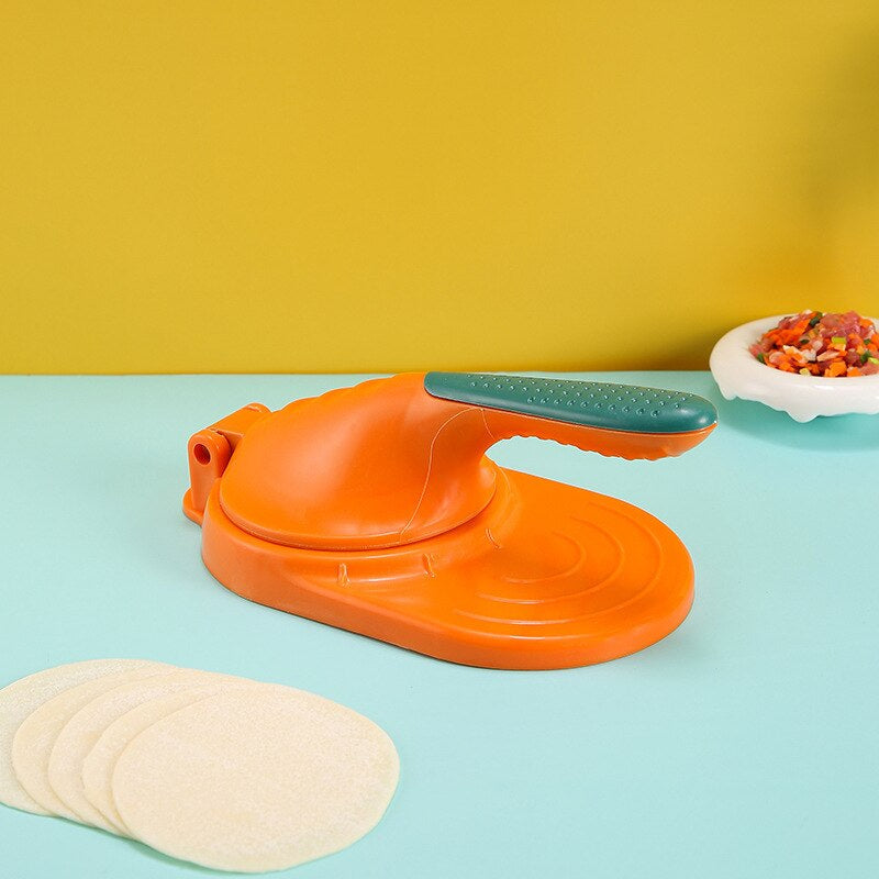 Dumpling Maker – Perfect Dough Pockets in Seconds