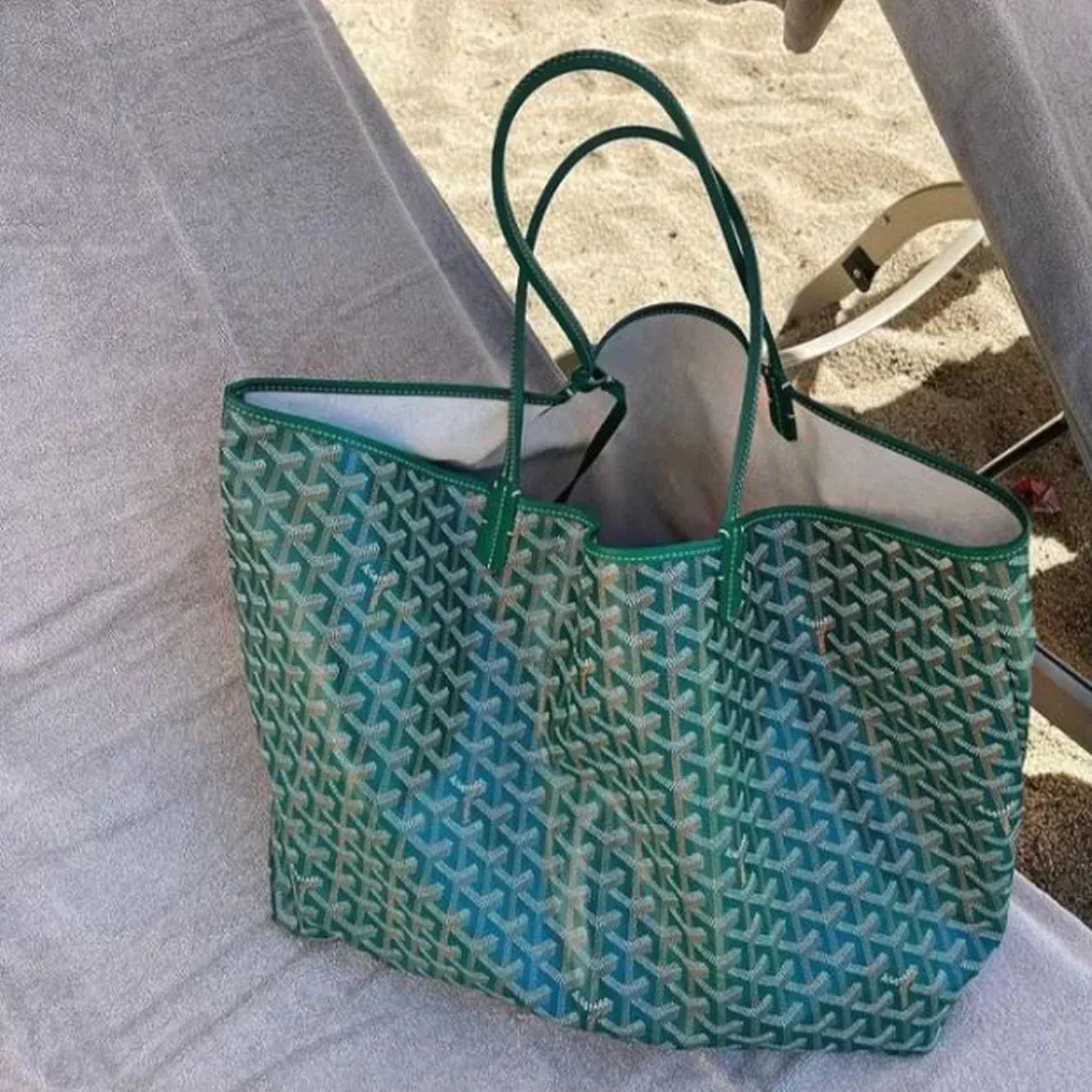 Chic Everyday Shoulder Bag for Every Occasion