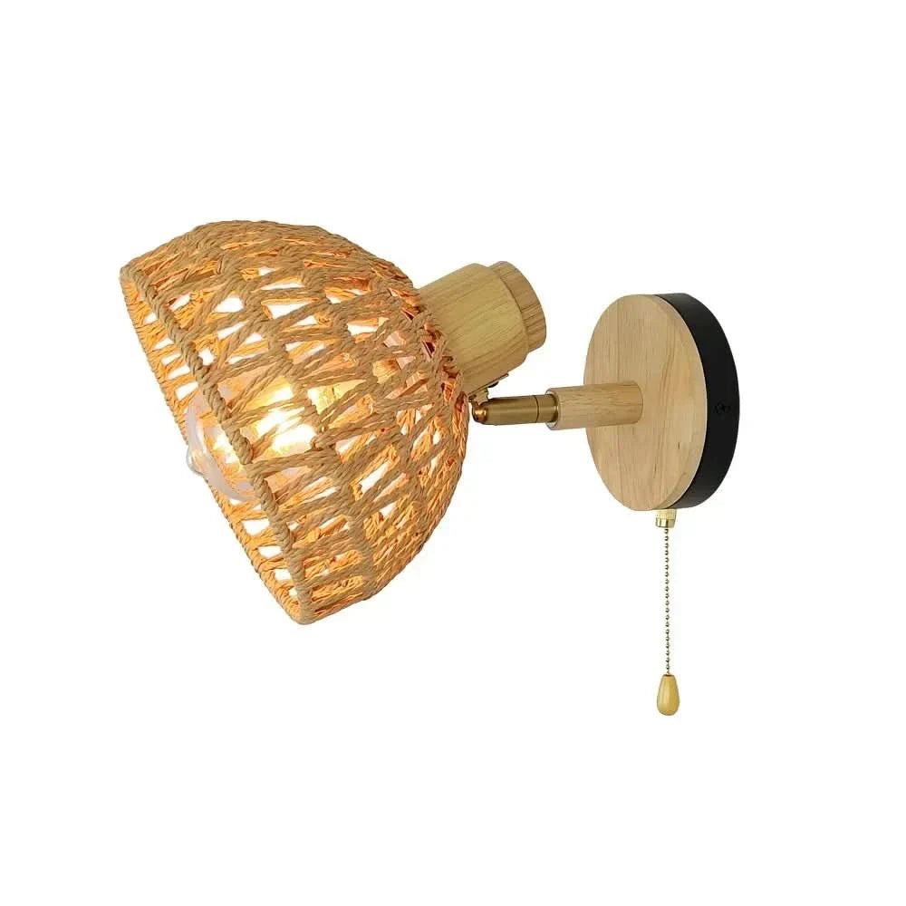Woven Wall Sconce for Cozy Interiors – Elegant Rattan Design