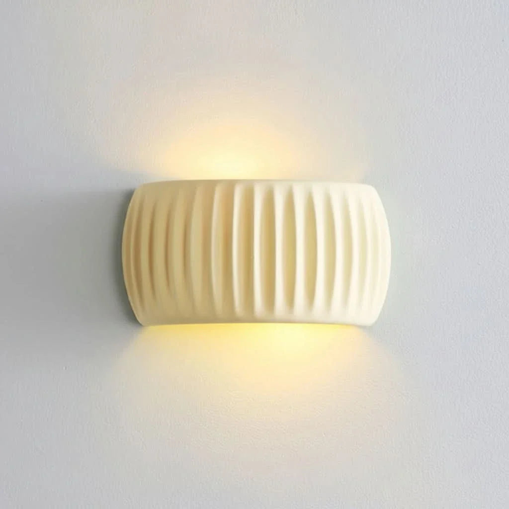 Stylish Resin Wall Light Fixture for Contemporary Home Decor
