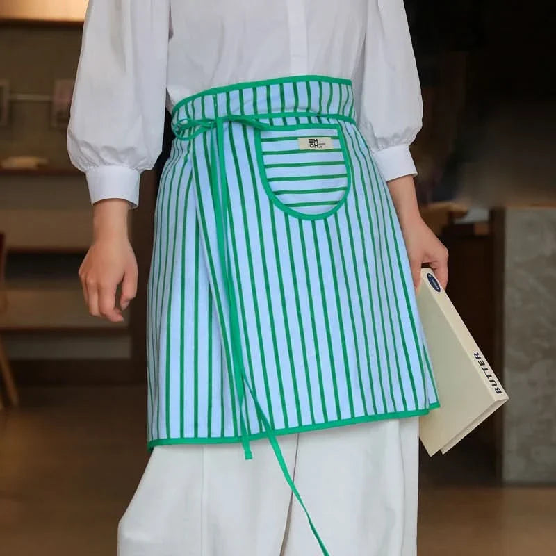 Adjustable Comfort Kitchen Apron with Elegant Stripe Design