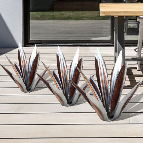 Timeless Agave Metal Garden Art for Indoor and Outdoor Spaces