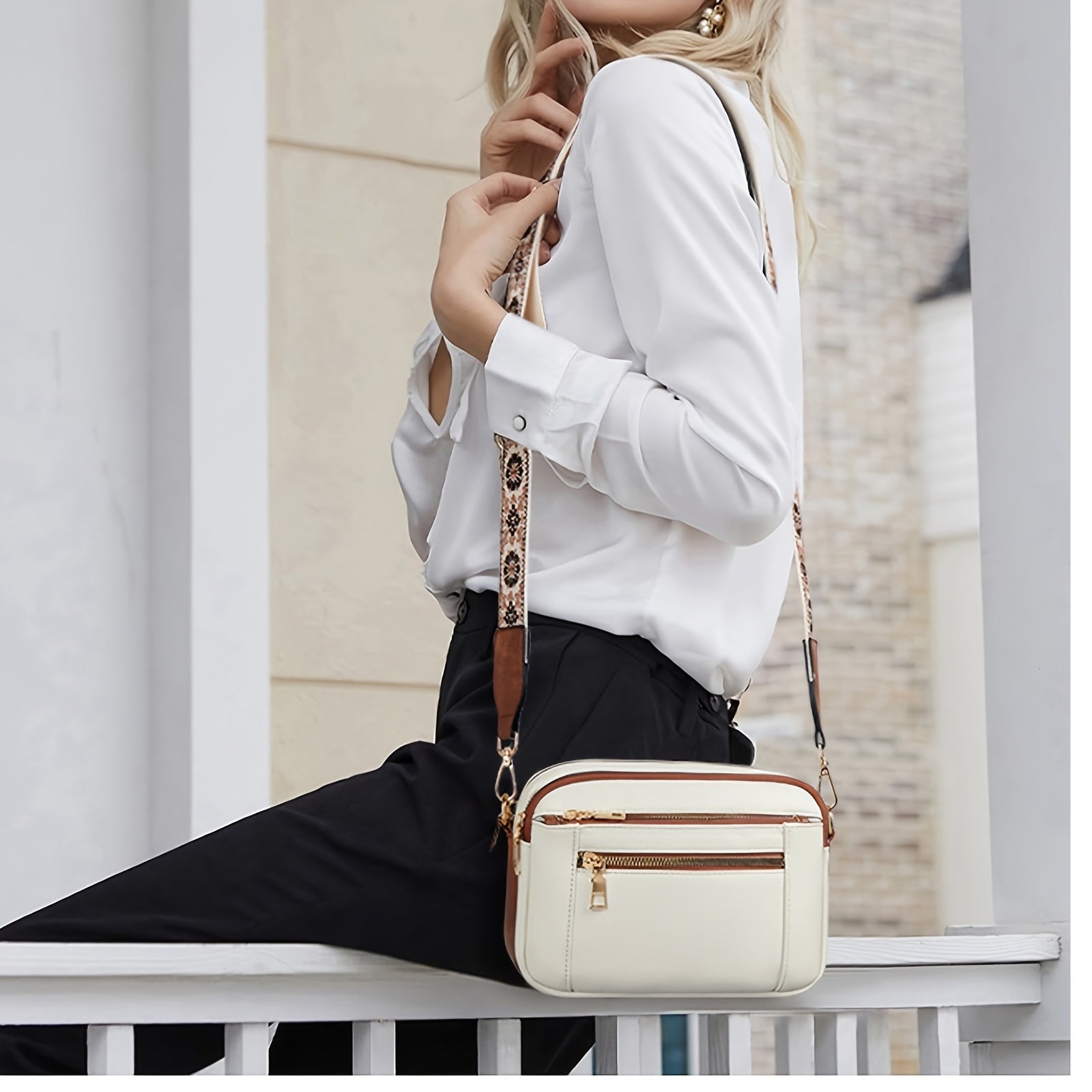 Chic & Functional Crossbody Bag for Modern Women