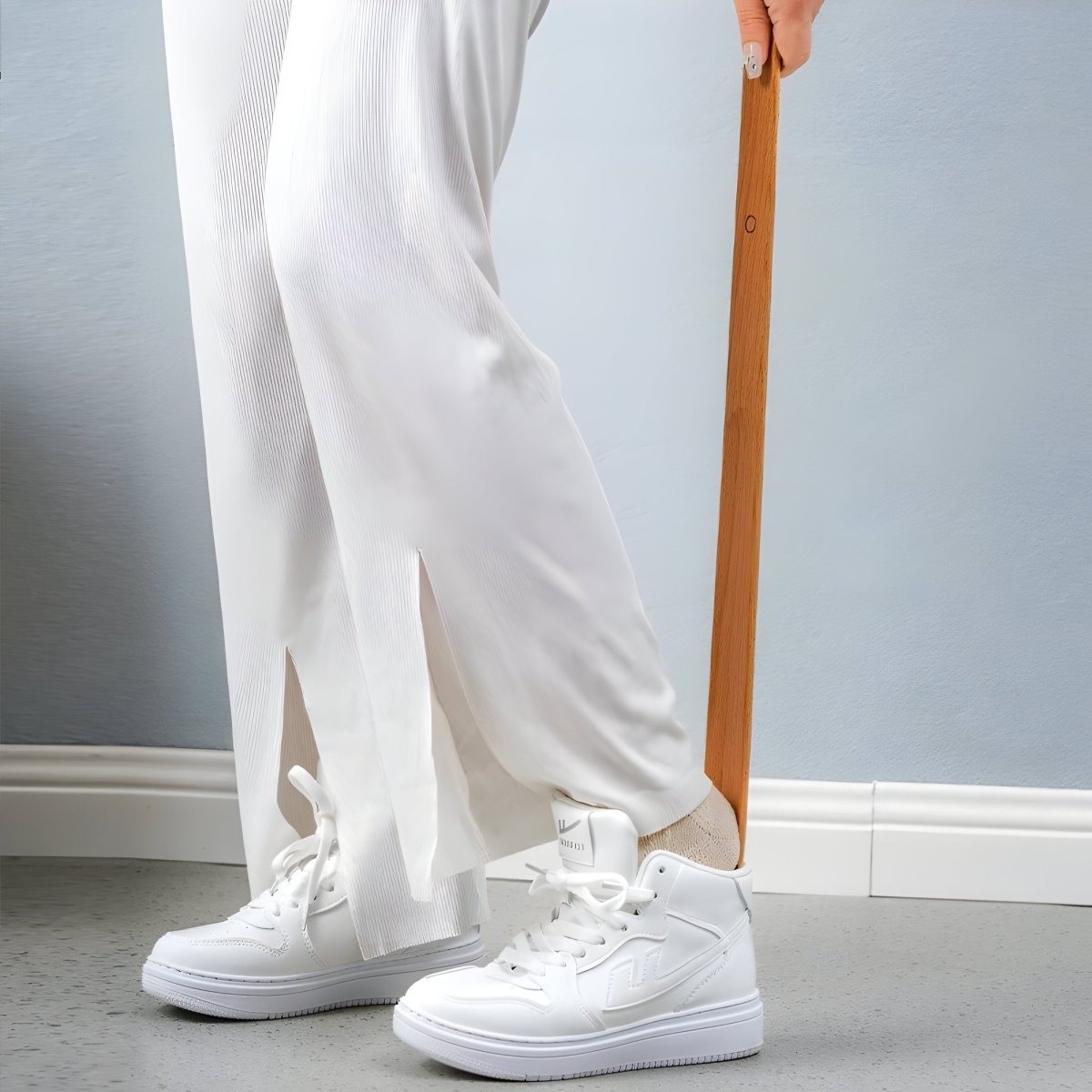 ShoeEase - Extra-Long Wooden Shoe Horn with Ergonomic Grip