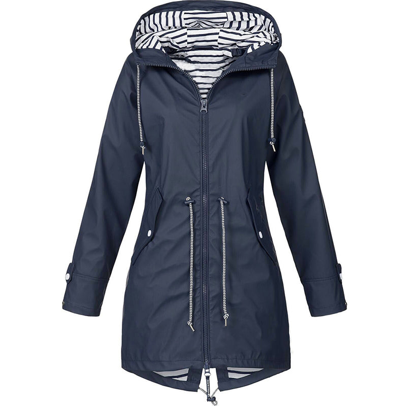 Elegant Year-Round Mackintosh Coat