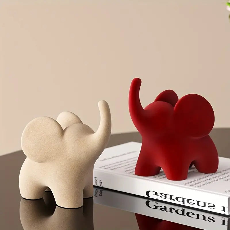 Charming Elephant Decorative Figurine - 9.5 cm Resin Art