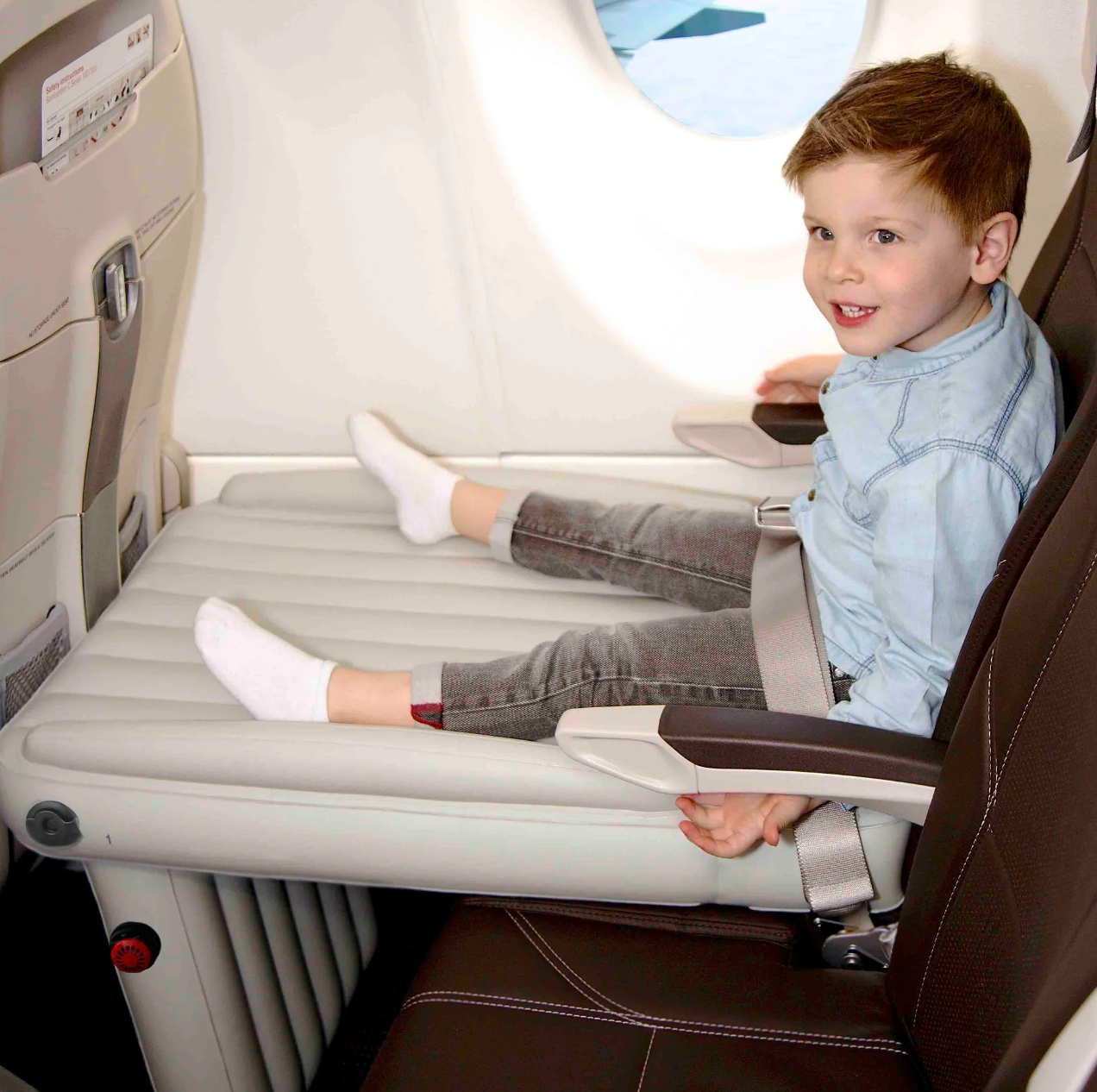 ComfortCloud Kids Air Travel Bed – Compact Sleeping Solution