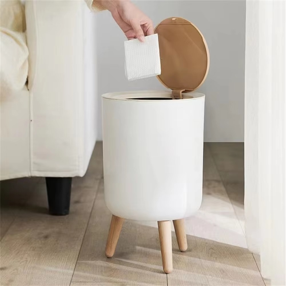 Hands-Free Trash Bin with Odor-Containment Lid – Ideal for Home