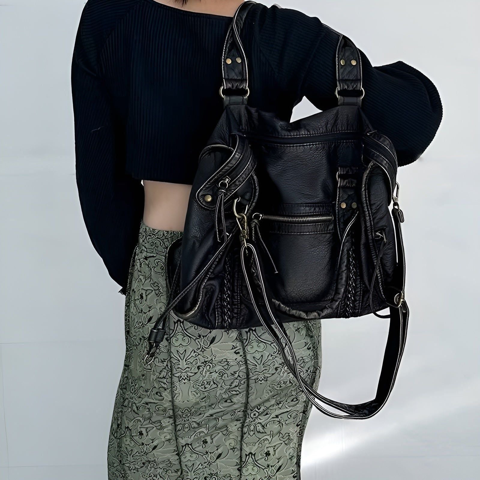 Chic Leather Satchel for Effortless Daily Style