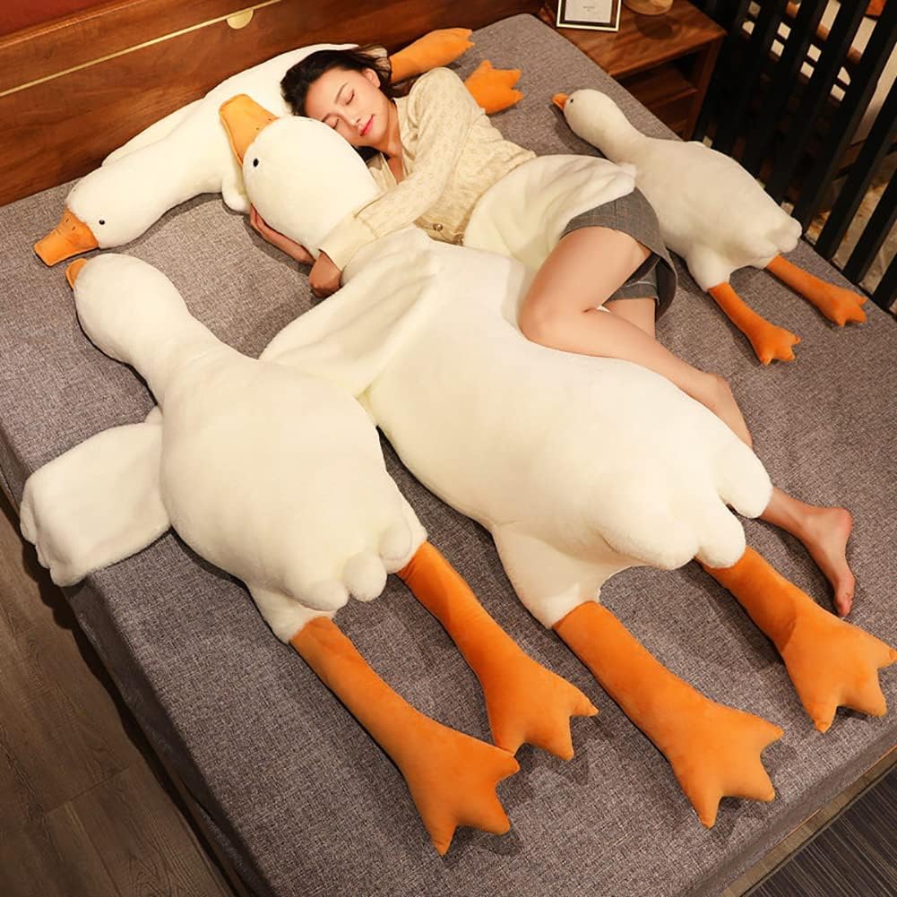 Delightful Goose Plush Companion - Soft, Cozy Pillows in Various Sizes
