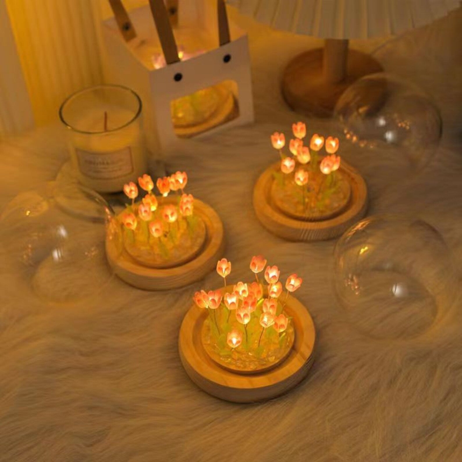 Elegant Tulip-Shaped USB LED Night Lamp for Cozy Spaces