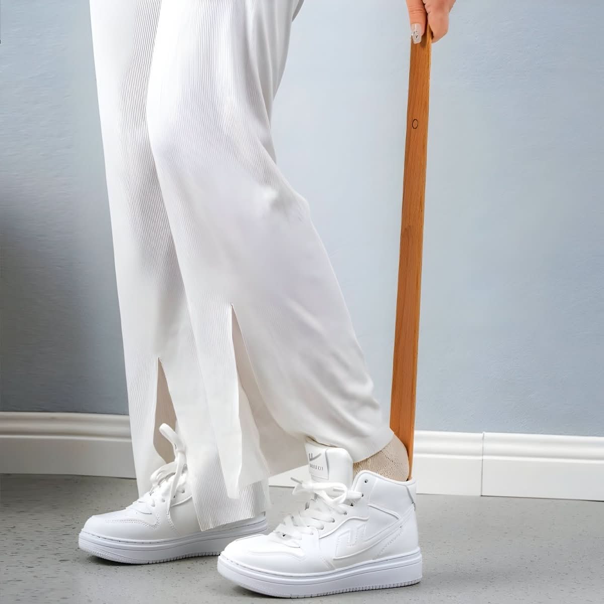 Extra-Long Wooden Shoe Horn with Ergonomic Grip for Easy Wearing