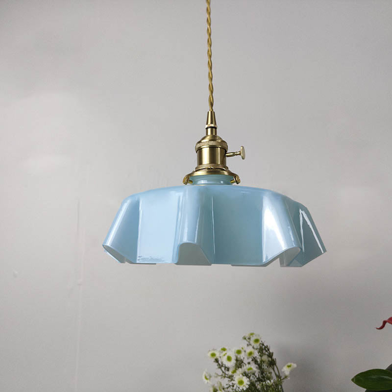 Charming Blossom Glass Pendant Lamp – Classic Fixture for Dining Areas