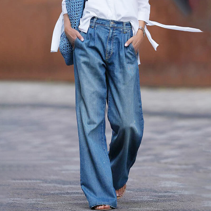 Trendy and Comfortable Denim Jeans for Everyday Wear