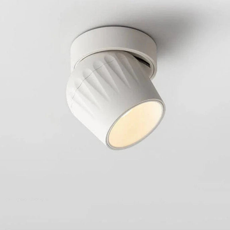 Efficient 10W LED Ceiling Spotlight in Sleek Aluminum