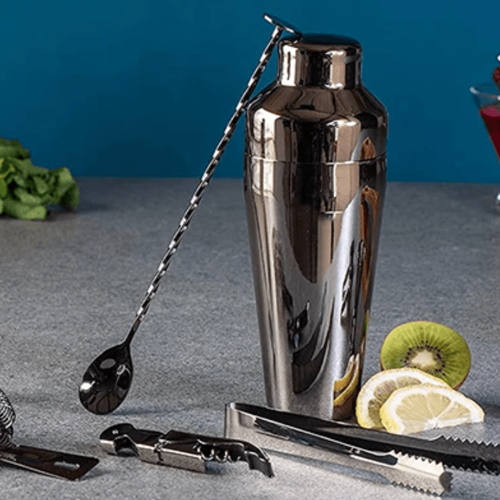 Modern Bar Cocktail Set in Stainless Steel – Mixology Tools