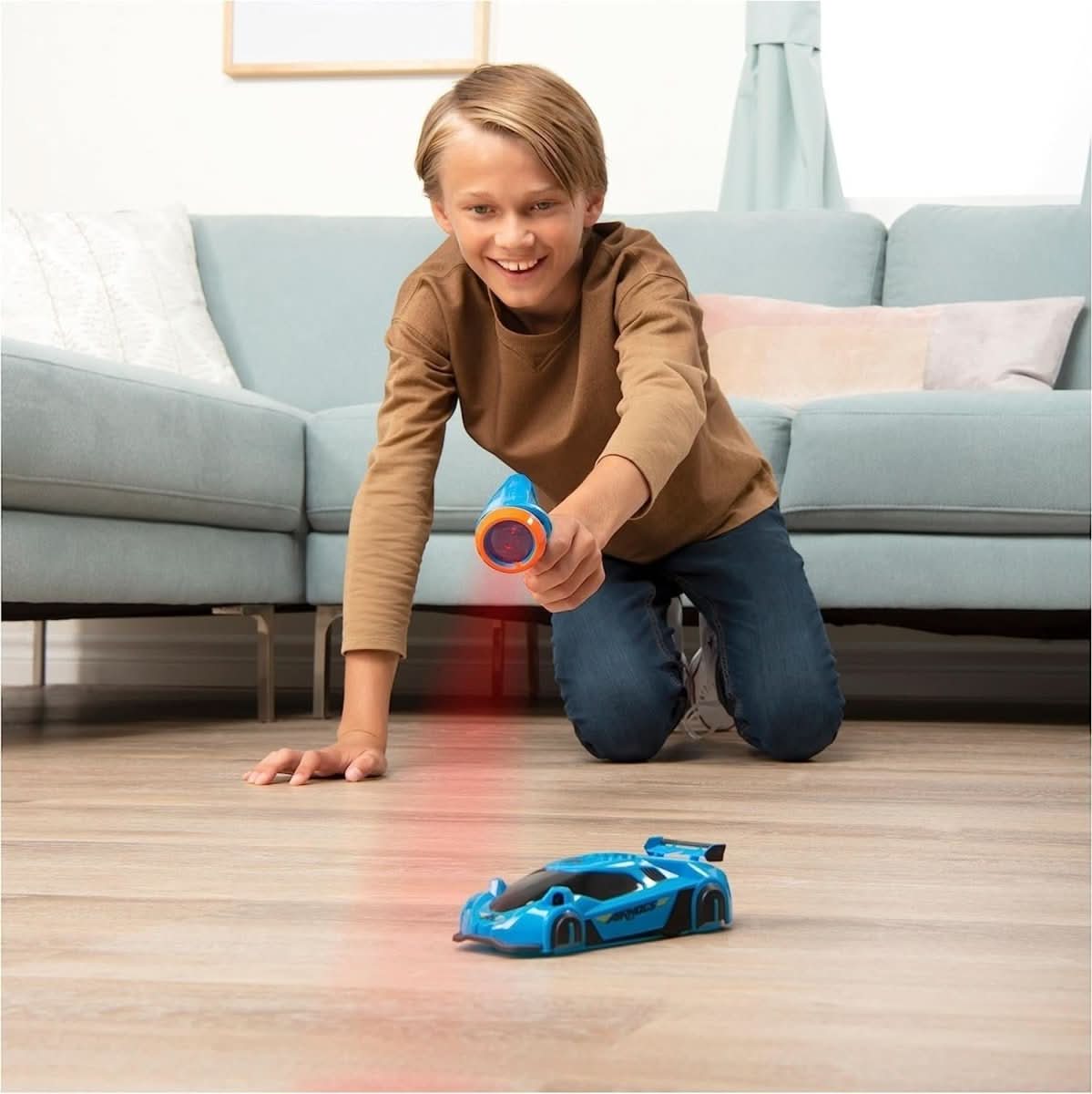 Gravity-Defying Remote Control Car for Ultimate Fun
