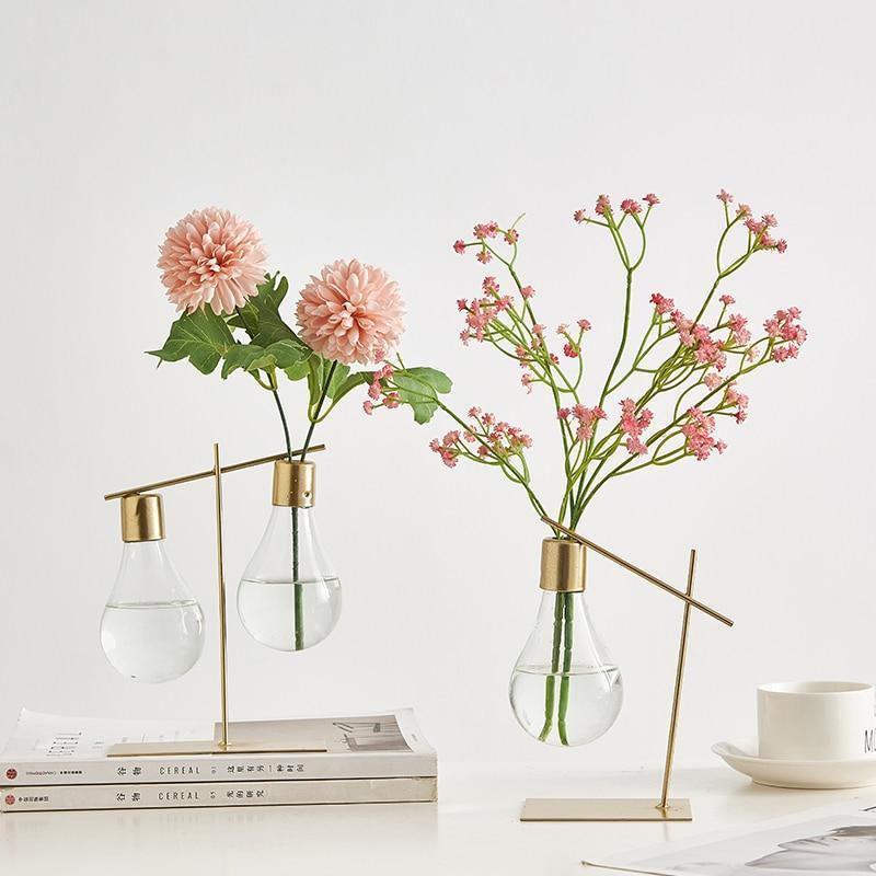 Chic Glass Plant Propagation Holder in Bulb Shape