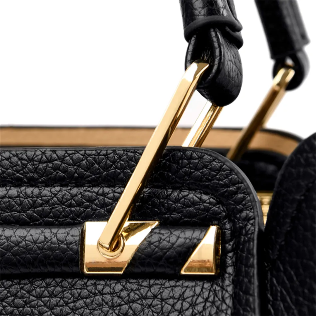 Chic Everyday Tote with Versatile Crossbody Strap