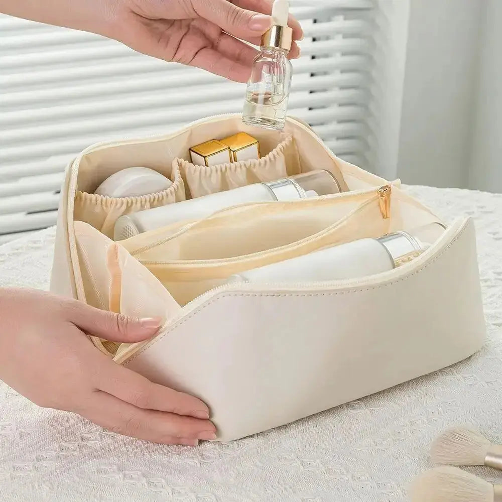 Chic Travel Cosmetic and Toiletry Organizer for Effortless Style