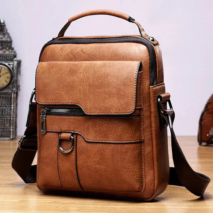 Chic Everyday Crossbody Bag in Premium Synthetic Leather