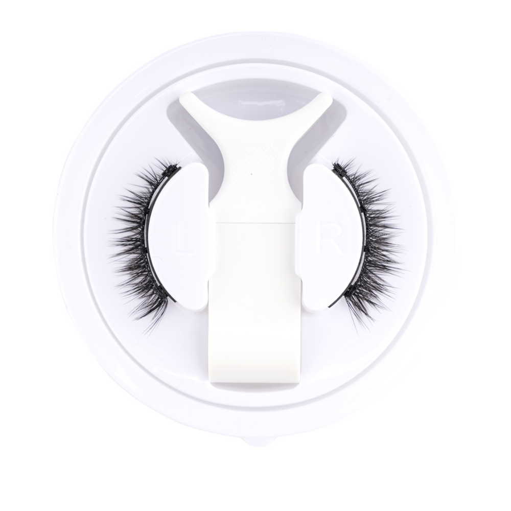 Reusable Magnetic Eyelash Set | Adhesive-Free | Hypoallergenic with Applicator
