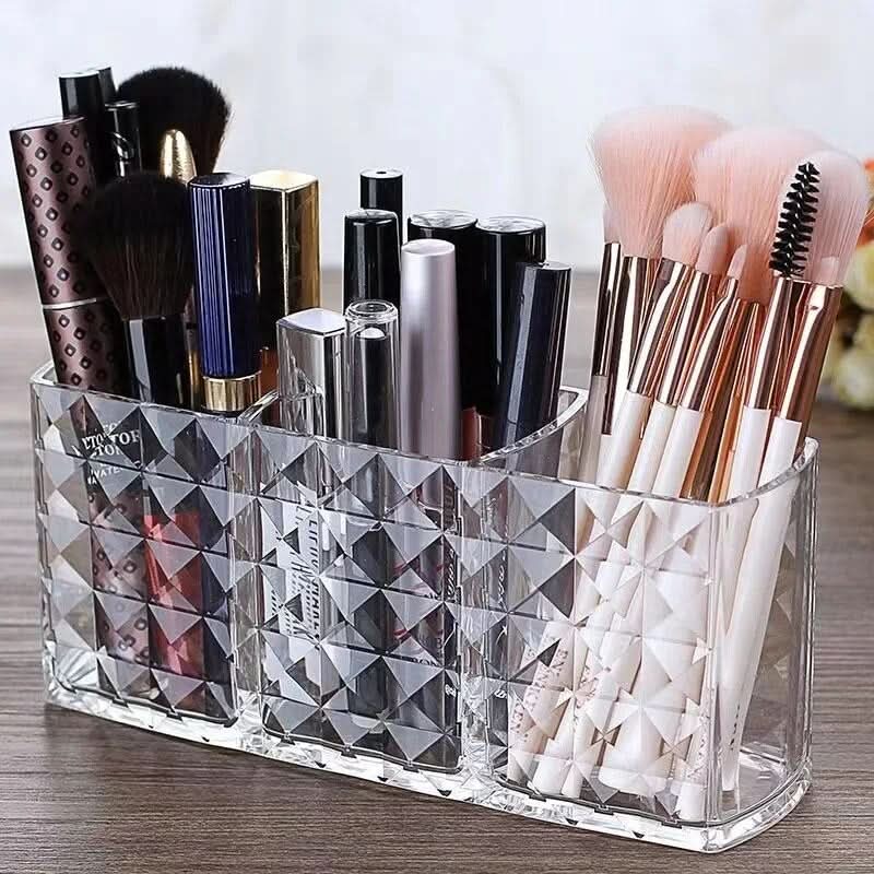 Diamond Patterned Bathroom Storage Cabinet – Organizer for Cosmetics and Essentials