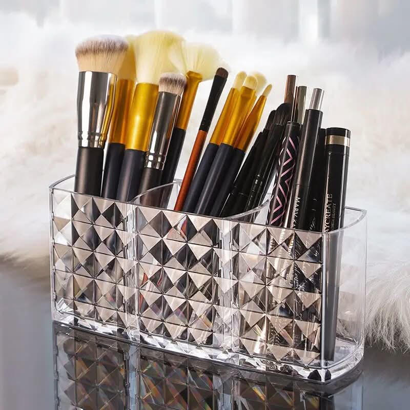 Diamond Patterned Bathroom Storage Cabinet – Organizer for Cosmetics and Essentials
