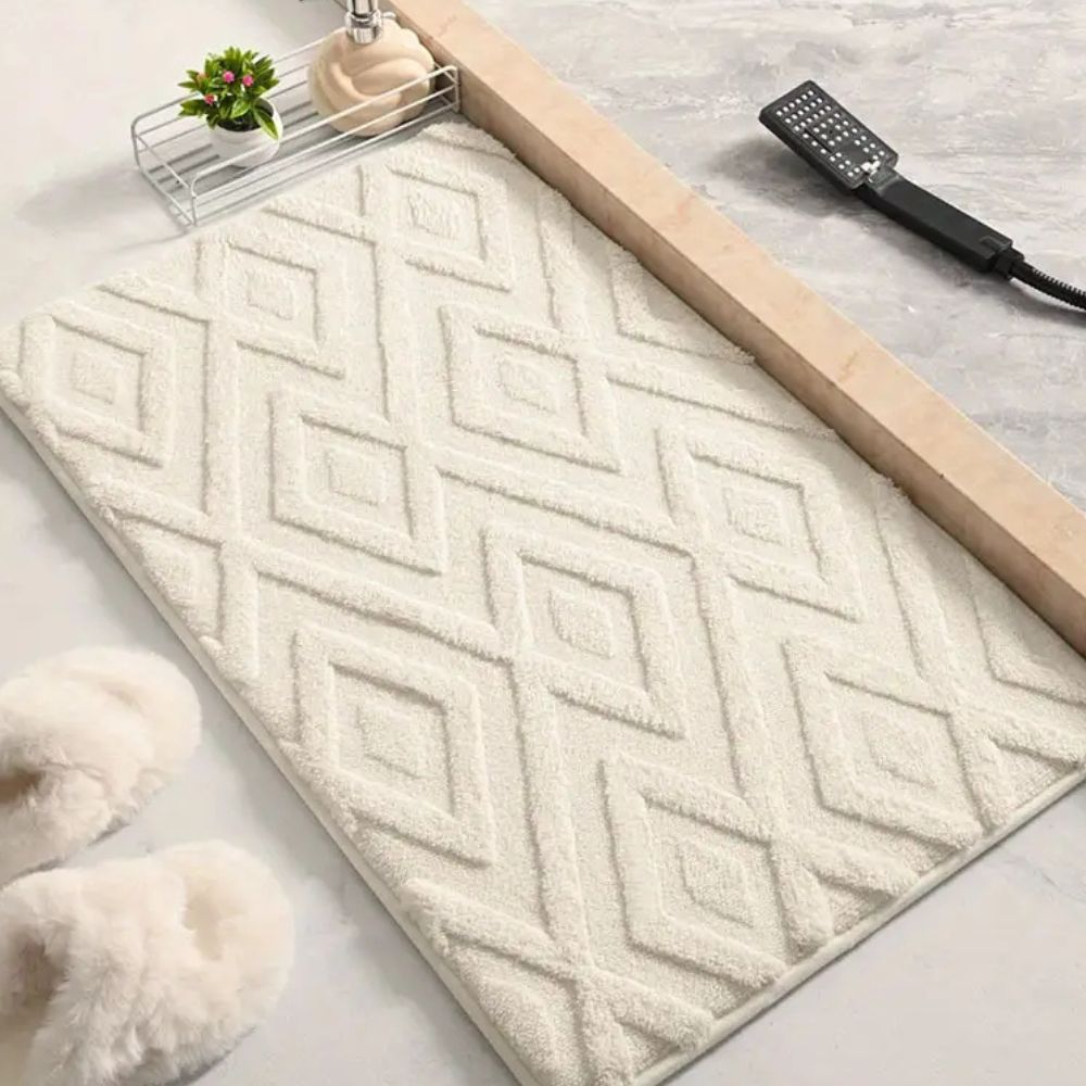 Luxurious Microfiber Bath Mat with Elegant Design