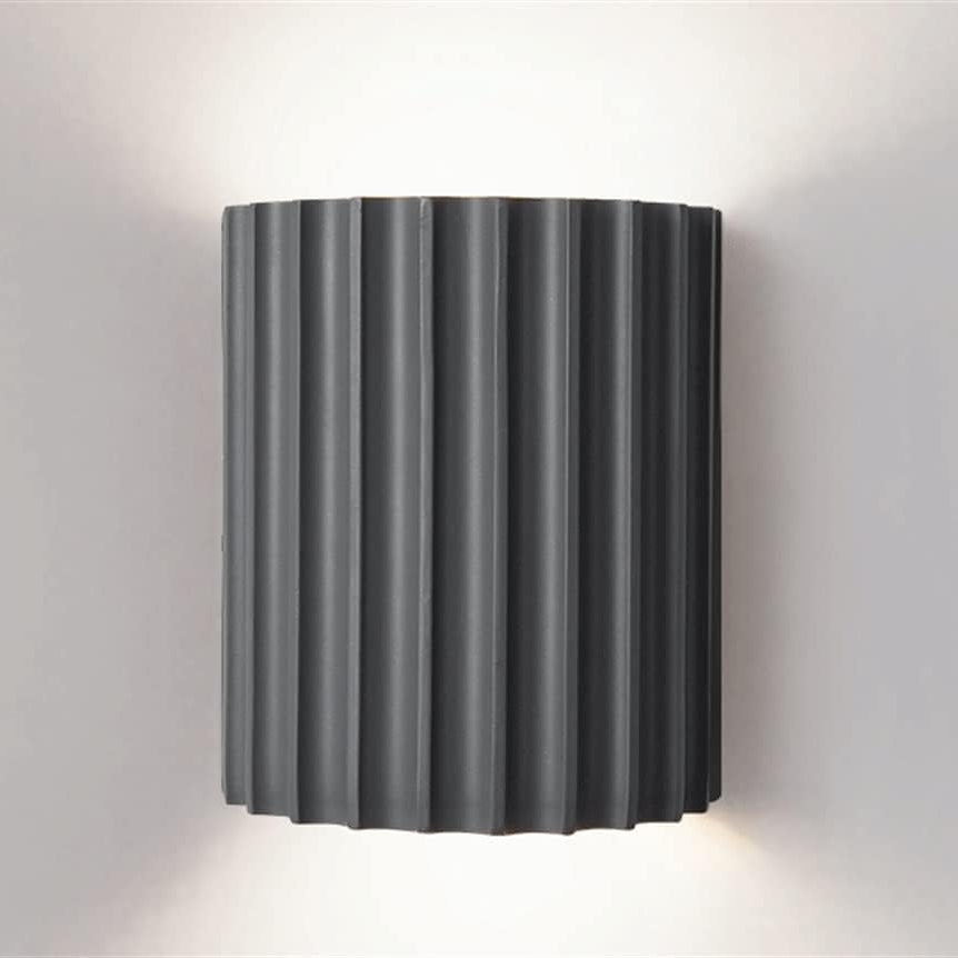 Elegant Dual-Glow LED Wall Fixture for Serene Spaces