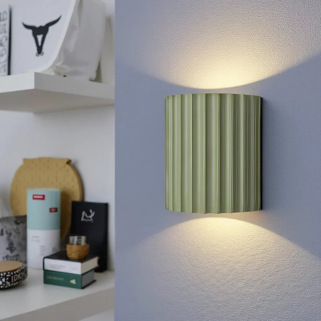 Elegant Dual-Glow LED Wall Fixture for Serene Spaces