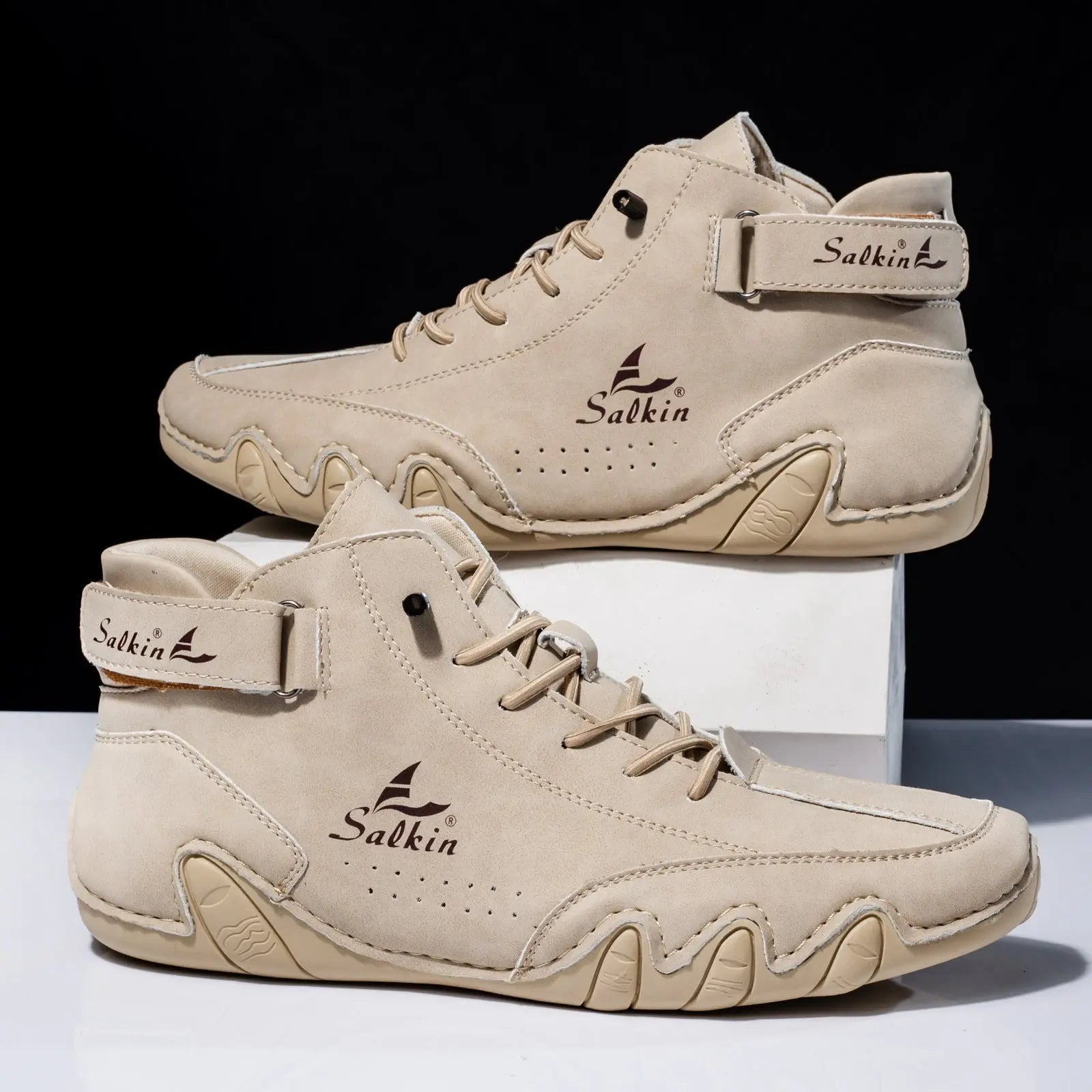 Lightweight Trail Shoes with Spacious Toe Box for Natural Movement