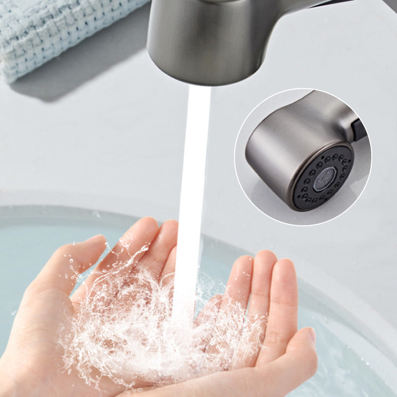 Sleek Bathroom Faucet with Retractable Spray Feature