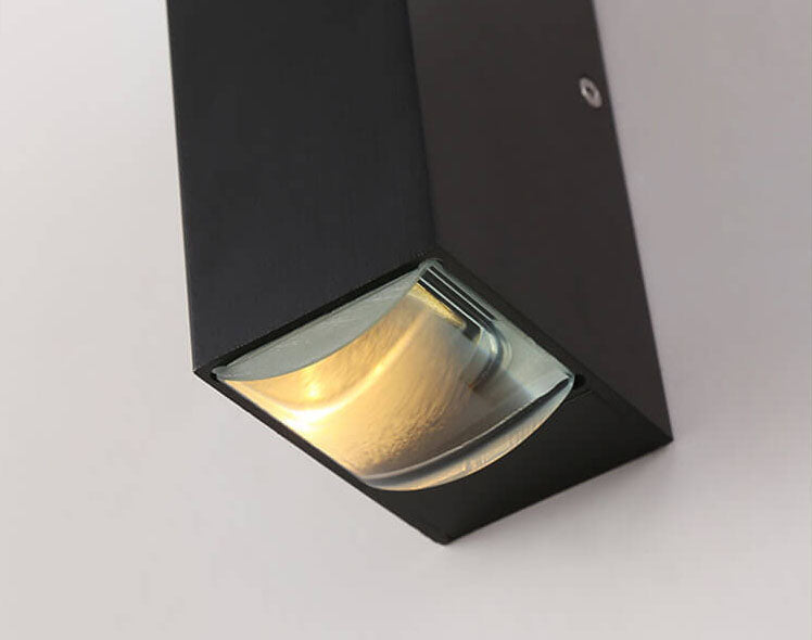 Sleek Waterproof LED Outdoor Wall Fixture for Modern Homes