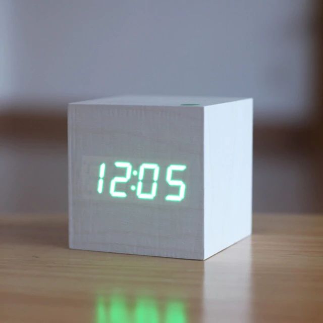 Chic Bamboo Cube Clock – Sleek Digital Timepiece for Any Space