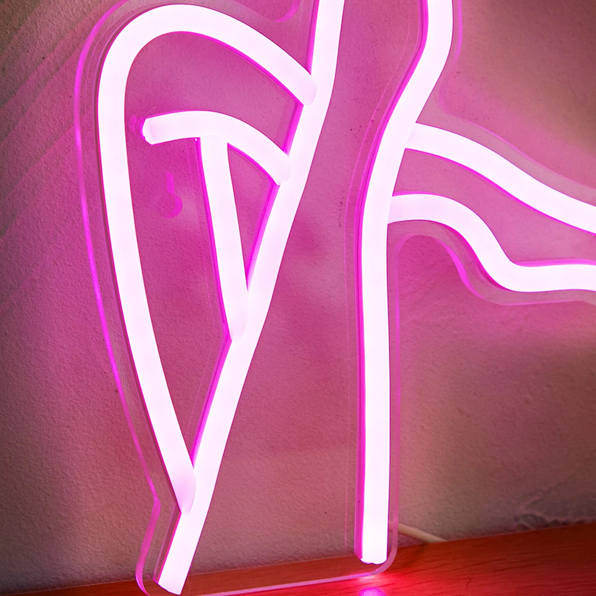 Chic Pink LED Neon Wall Light - USB Powered Décor