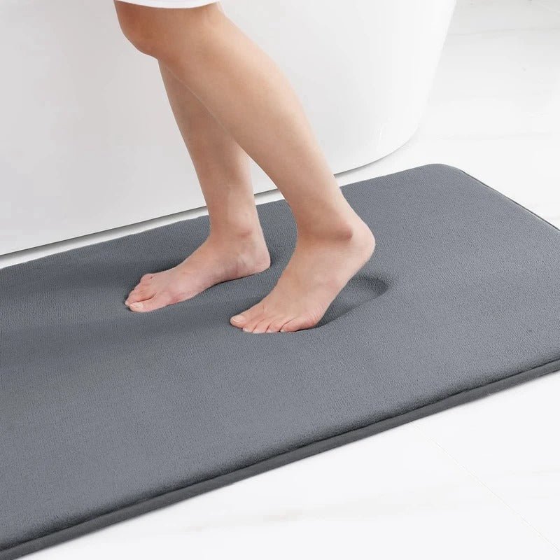Luxurious Comfort Bath Mat with Non-Slip Backing - Multiple Sizes