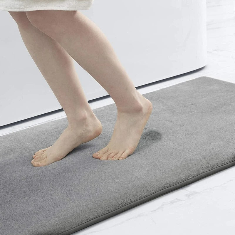 Luxurious Comfort Bath Mat with Non-Slip Backing - Multiple Sizes