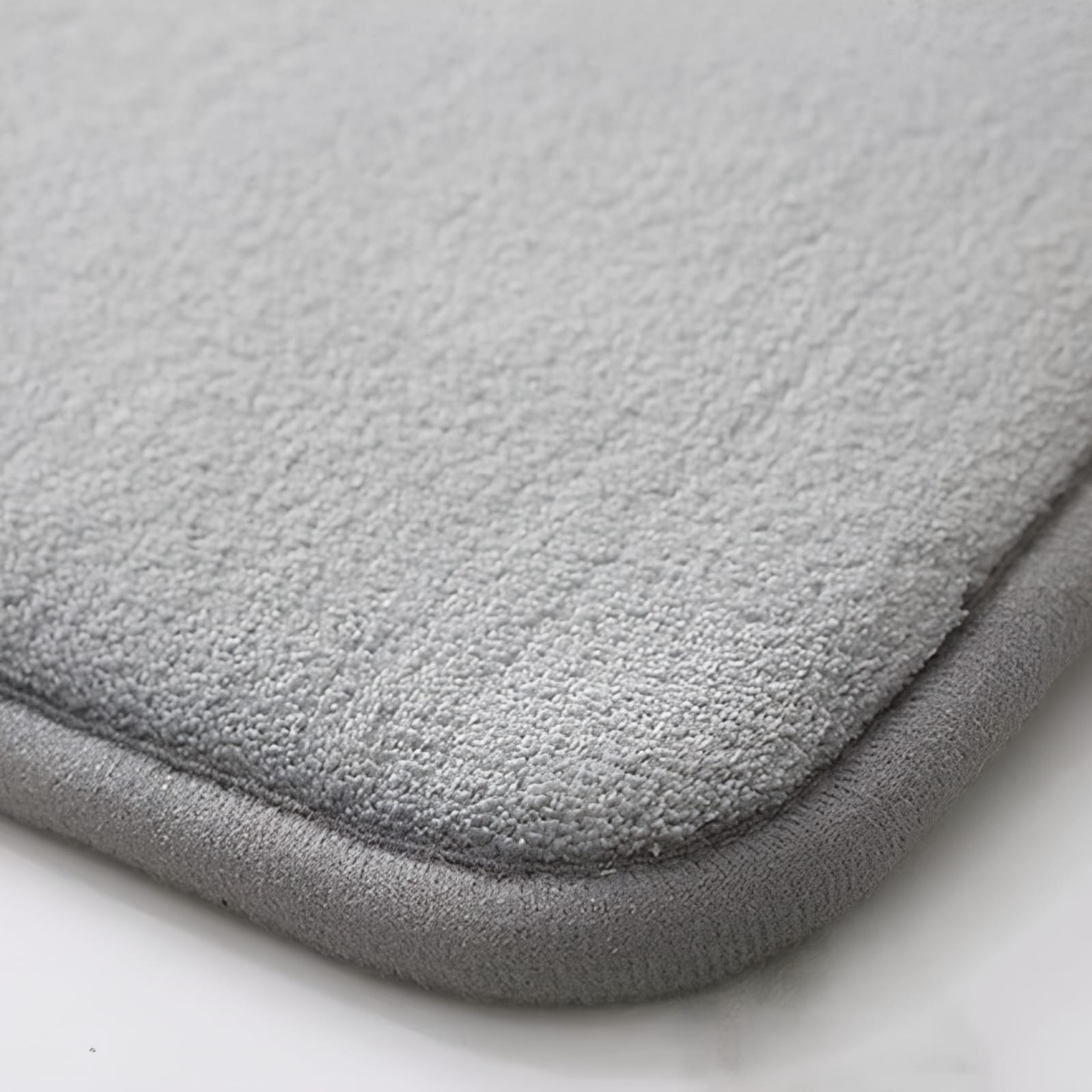 Luxurious Comfort Bath Mat with Non-Slip Backing - Multiple Sizes